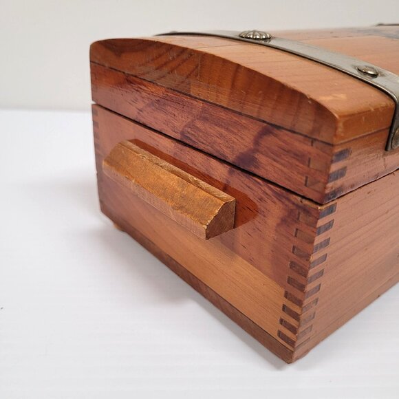 Jewelry Box Treasure Chest Wood Sail Boat Ship Cedar Metal Bands Swivel Lock - Picture 5 of 11